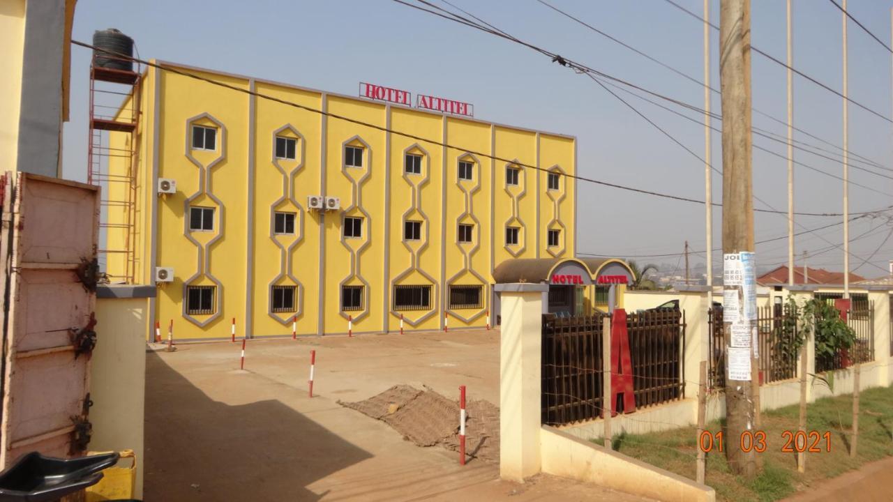 Hotel Altitel Bafoussam Zewnętrze zdjęcie