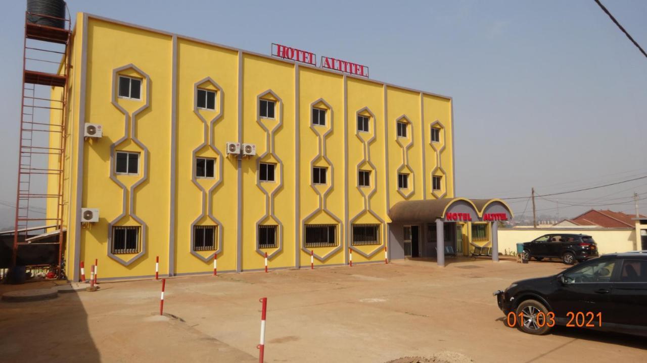 Hotel Altitel Bafoussam Zewnętrze zdjęcie