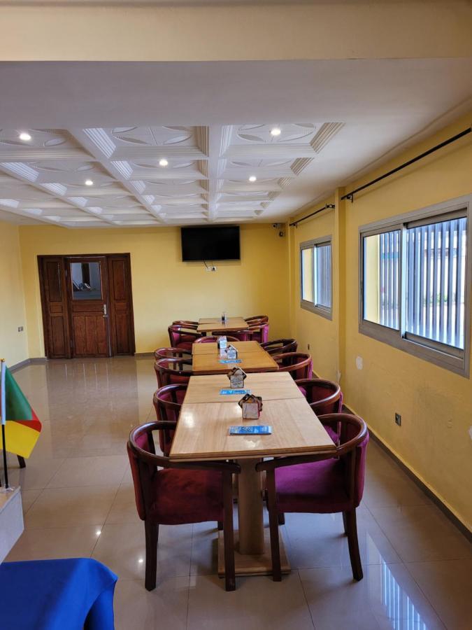 Hotel Altitel Bafoussam Zewnętrze zdjęcie