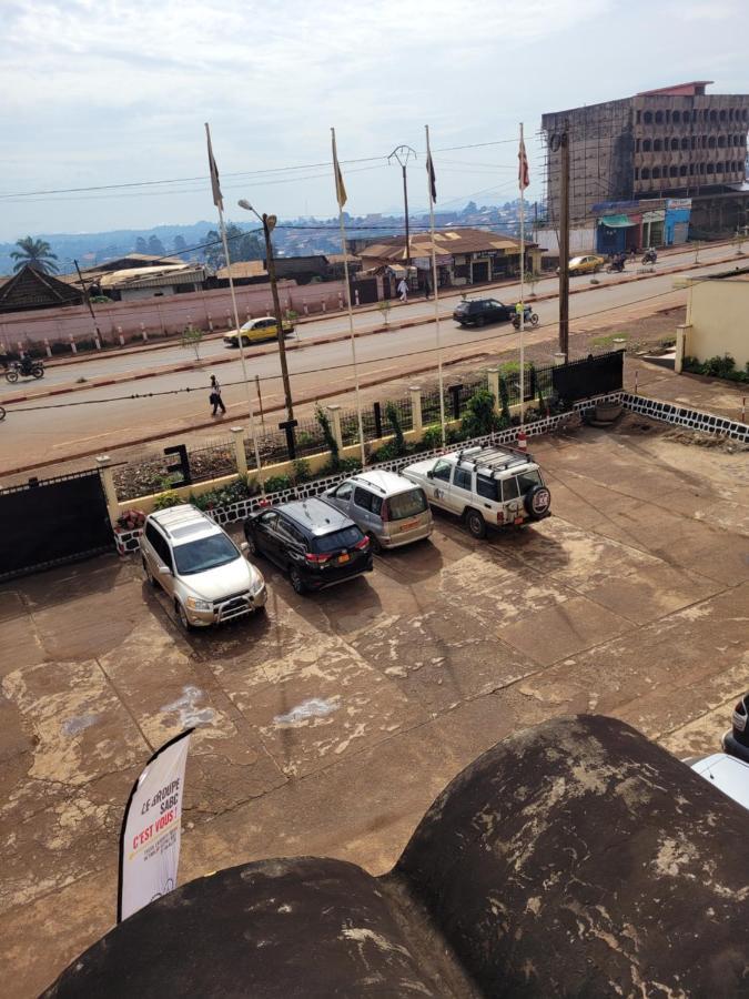 Hotel Altitel Bafoussam Zewnętrze zdjęcie